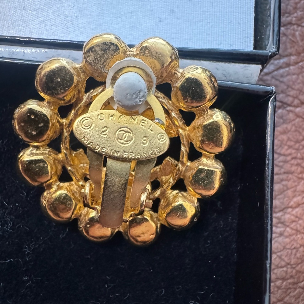 Chanel Vintage 93A Large Crystal Bordered CC Logo Stud Earrings - Picture 4 of 4